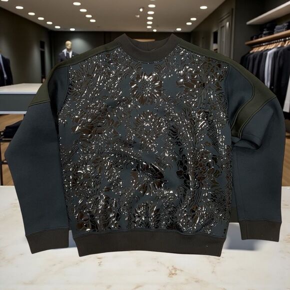 Louis Vuitton NWT Black Floral Sweatshirt - Picture 1 of 6